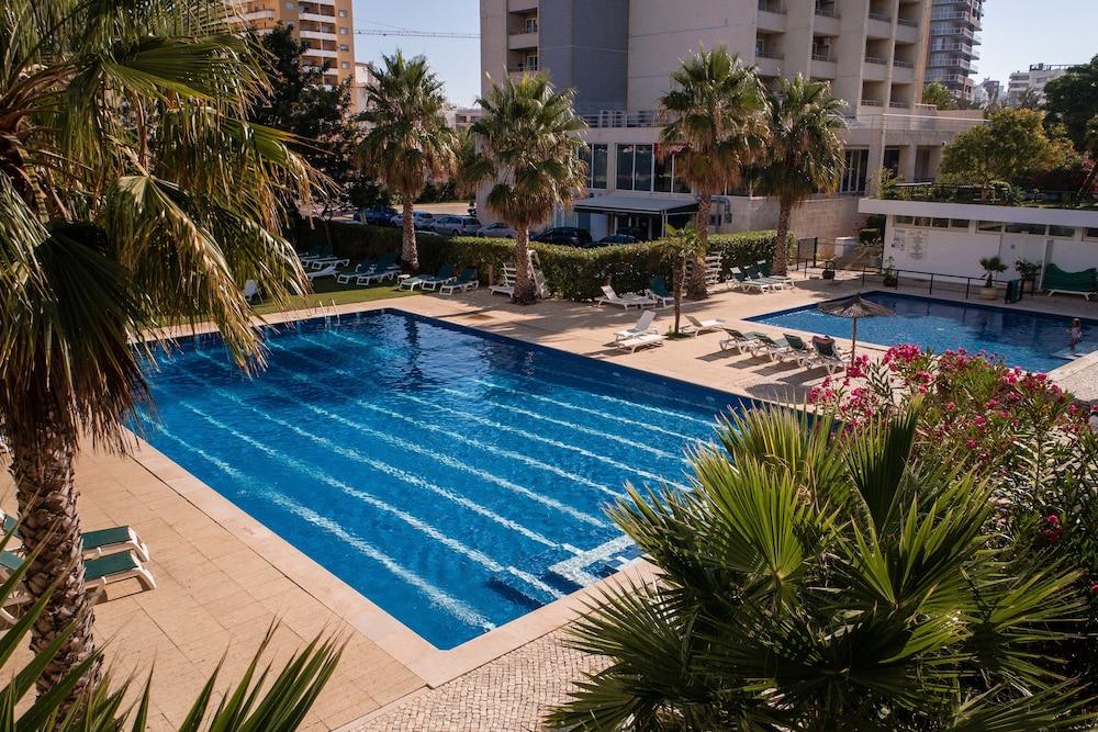 Apartamentos Jardins Da Rocha Portimão Eksteriør billede