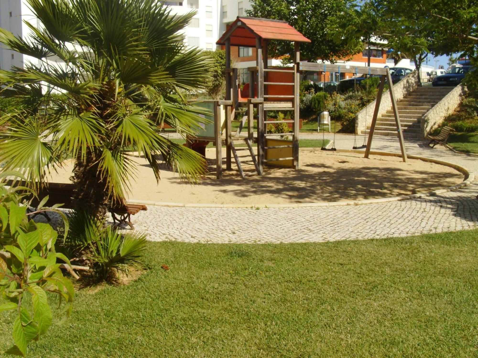 Apartamentos Jardins Da Rocha Portimão Eksteriør billede