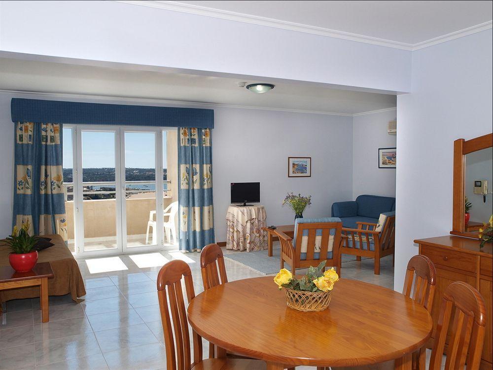 Apartamentos Jardins Da Rocha Portimão Eksteriør billede