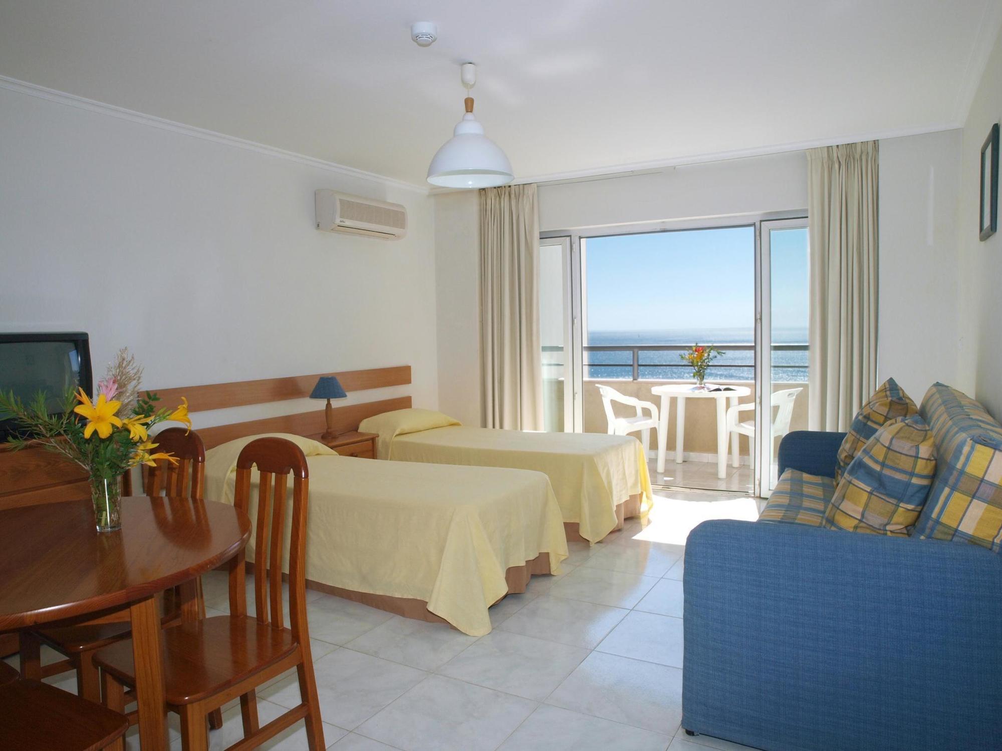Apartamentos Jardins Da Rocha Portimão Eksteriør billede